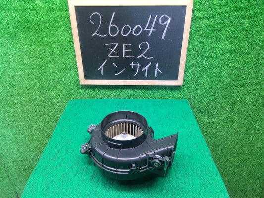 【中古】インサイト DAA-ZE2 電動ファン 1J830-RBJ-003