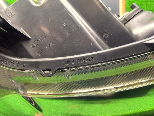【中古】タント DBA-LA610S 右ヘッドランプＡＳＳＹ 81145-B2030