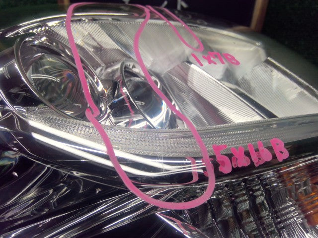 【中古】タント DBA-LA610S 右ヘッドランプＡＳＳＹ 81145-B2030