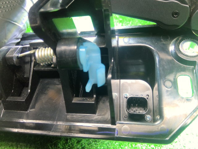 【中古】タント DBA-LA610S バックドア アウターハンドル