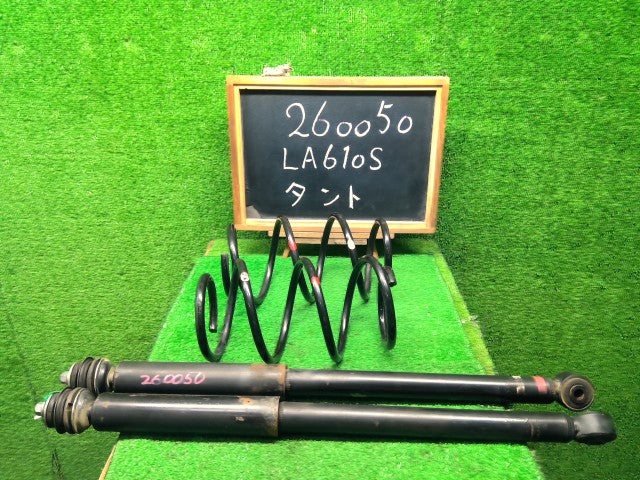 【中古】タント DBA-LA610S リア ショック