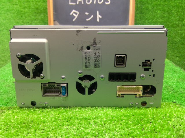 【中古】カーナビゲーション パナソニック CN-RE03D タント