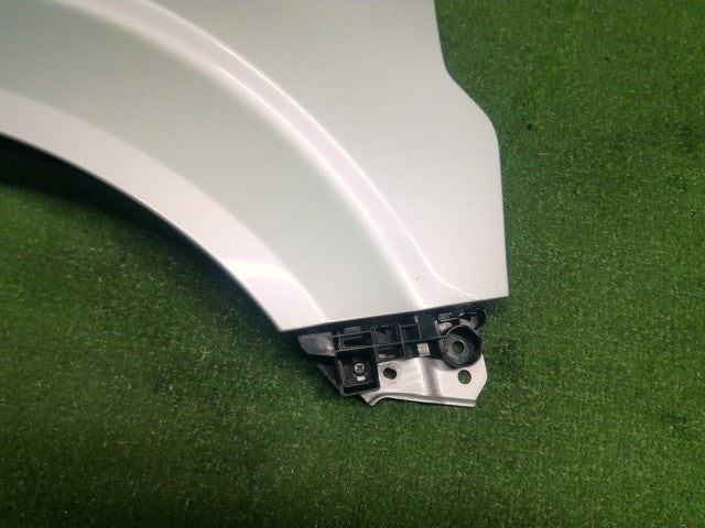 ワゴンＲ 右Ｆフェンダー DAA-MH55S 57611-63R00