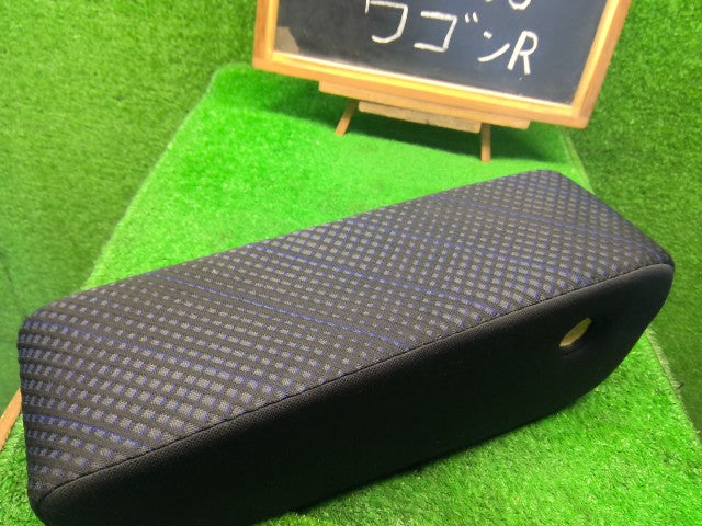 ワゴンＲ アームレスト DAA-MH55S 85501-63R00-CPN
