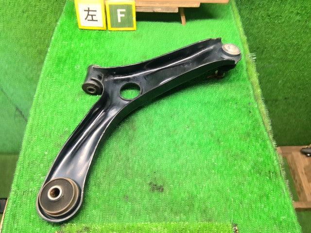 フレア 左Ｆロアアーム DBA-MJ34S 1A08-34-350A