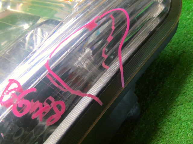 サンバー 左ヘッドランプＡＳＳＹ LE-TT2 84001TC070