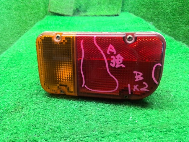 サンバー 左テールランプ LE-TT2 84201TC130