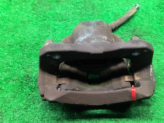 サンバー 左Ｆキャリパー LE-TT2 26292TC071