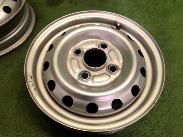 NV100クリッパー ホイール GBD-U72V