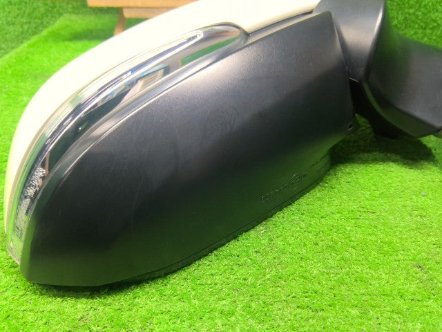 【中古】アルファード DBA-AGH35W 右サイドミラー 87910-58150
