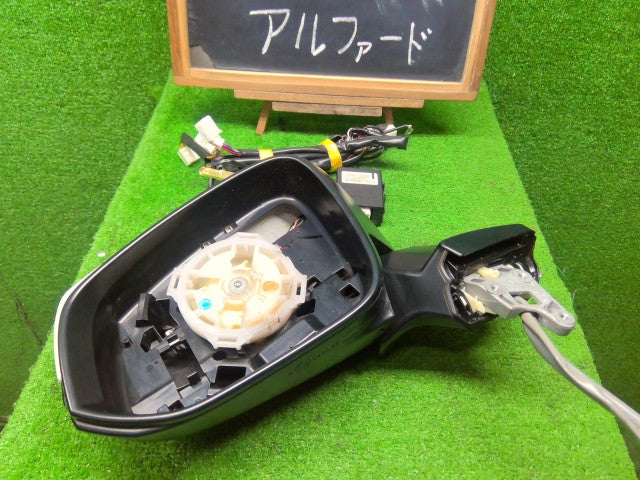 【中古】アルファード DBA-AGH35W 左サイドミラー 87940-58200