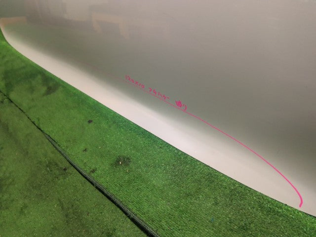 【中古】アルファード DBA-AGH35W バックドアＡＳＳＹ 67005-58150