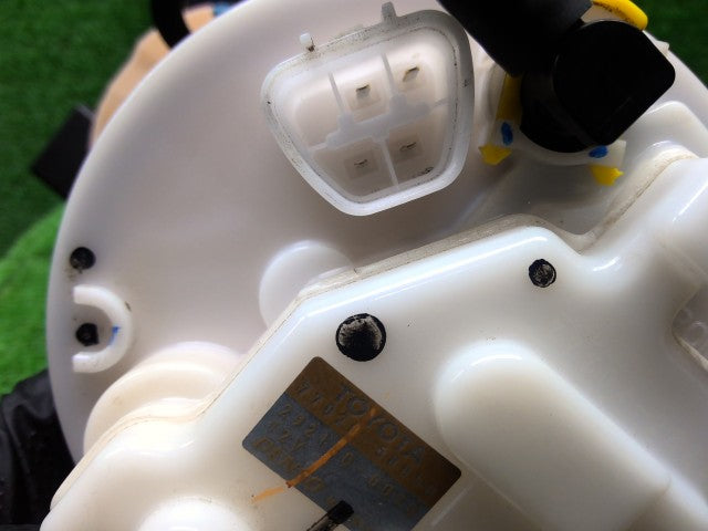 【中古】アルファード DBA-AGH35W フューエルポンプ 77020-58050