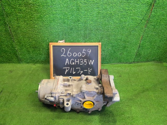【中古】アルファード DBA-AGH35W リア リジット