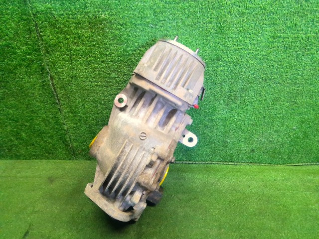 【中古】アルファード DBA-AGH35W リア リジット