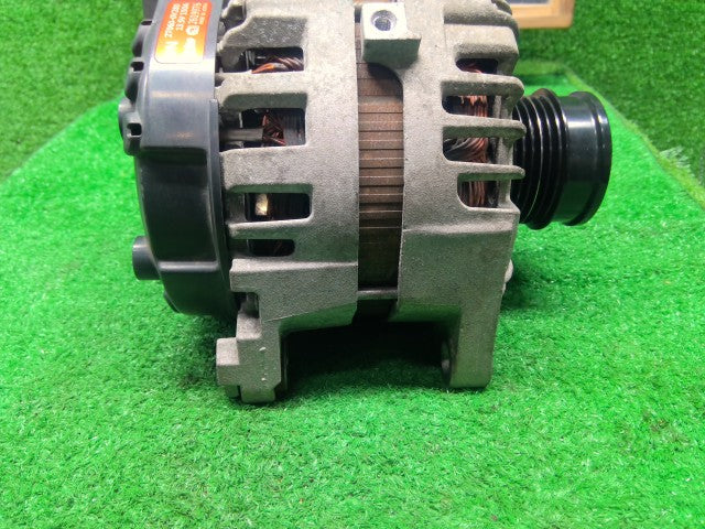 【中古】アルファード DBA-AGH35W オルタネーター 27060-0V281