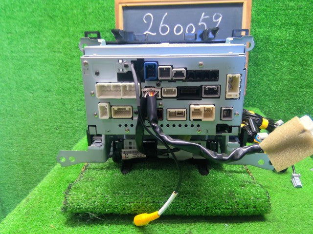 【中古】NSZT-ZA4T セキュリティーロック品 アルファード DBA-AGH35W外し