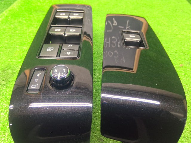 【中古】アルファード DBA-AGH35W パワーウインドウスイッチ 84040-48160