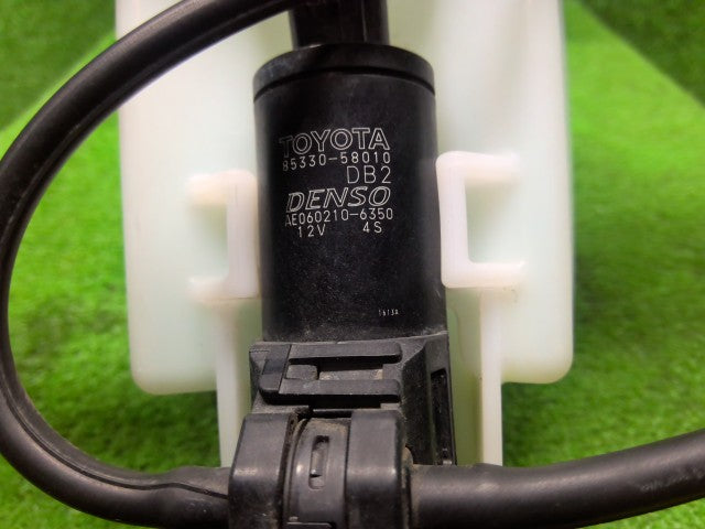 【中古】アルファード DBA-AGH35W ウォッシャータンク 85315-58030