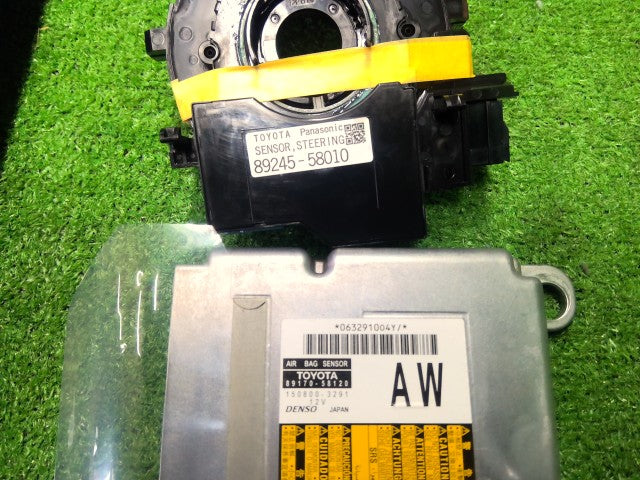 【中古】アルファード DBA-AGH35W インストルメントパネル 55400-58030-C0