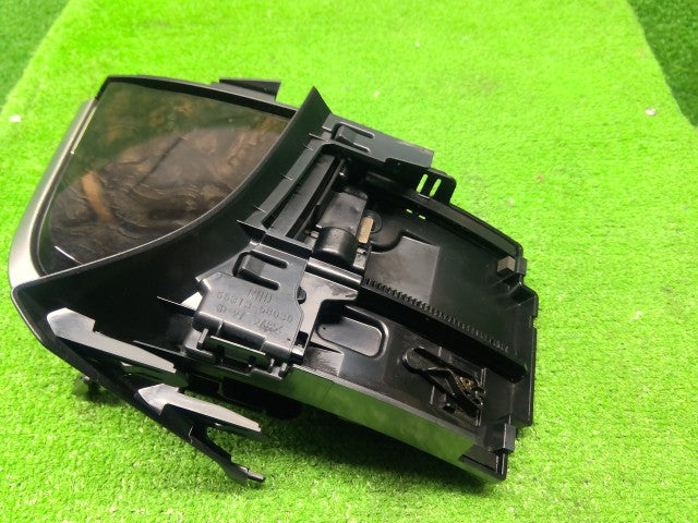 【中古】アルファード DBA-AGH35W ドリンクホルダー 55618-58040-C0