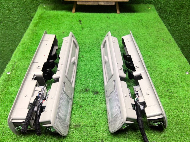 【中古】アルファード DBA-AGH35W リア 天井