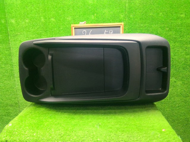 【中古】アルファード DBA-AGH35W コンソールボックス 58810-58150-C0