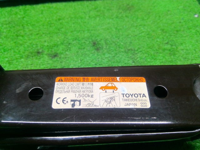【中古】アルファード DBA-AGH35W 車載工具