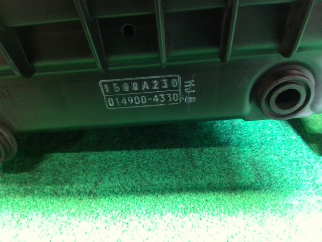 【中古】デリカＤ5 DBA-CV5W エアクリーナーＡＳＳＹ 1500A021
