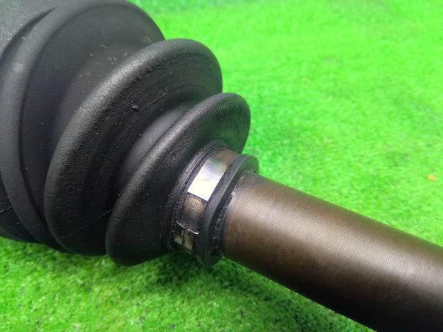 【中古】デリカＤ5 DBA-CV5W 右フロントドライブシャフト 3815A068