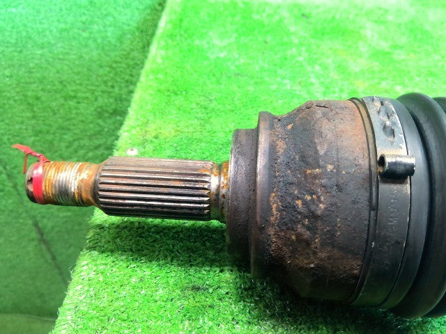 【中古】デリカＤ5 DBA-CV5W 左フロントドライブシャフト 3815A065