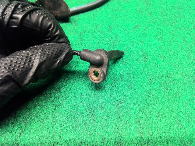 【中古】デリカＤ5 DBA-CV5W 右リア用 ＡＢＳセンサー