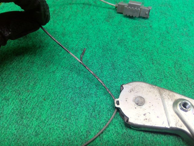 【中古】デリカＤ5 DBA-CV5W 左パワースライドドアモーター 5780A009