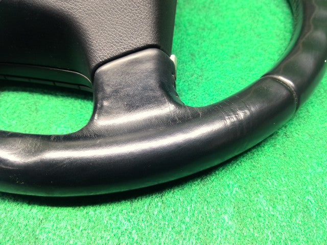 【中古】デリカＤ5 DBA-CV5W ステアリングホイール 4400A201XA