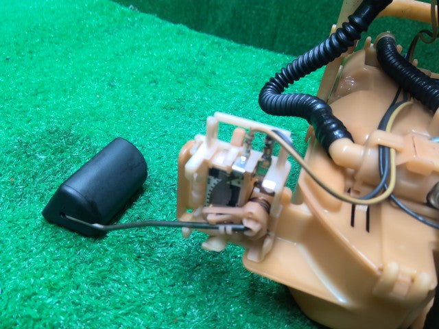 ステップワゴン フューエルポンプ DBA-RG1 17045-SLJ-000