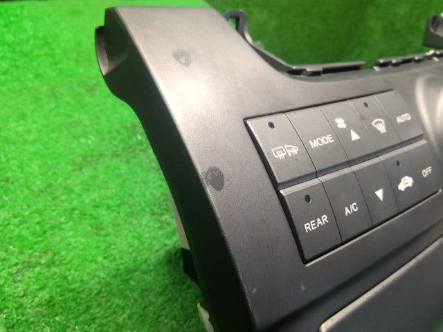 ステップワゴン Ａ／Ｃスイッチパネル DBA-RG1 79620-SLJ-952ZA