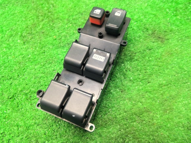 ステップワゴン パワーウインドウスイッチ DBA-RG1 35750-SLJ-003