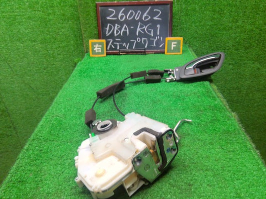ステップワゴン 右Ｆドアロックソレノイド DBA-RG1 72110-SLJ-J11