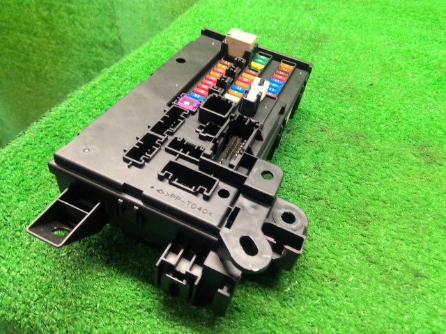 タント ヒューズボックス DBA-LA600S 82600-B2600