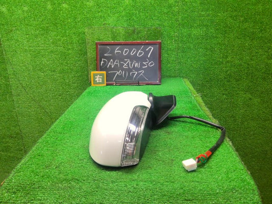 プリウス 右サイドミラー DAA-ZVW30 87940-47310