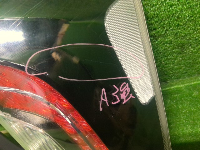 プリウス テールランプ左右セット DAA-ZVW30 81550-47240