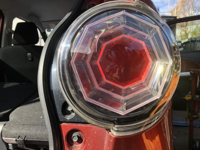キャスト 右テールランプ DBA-LA260S 81550-B2680