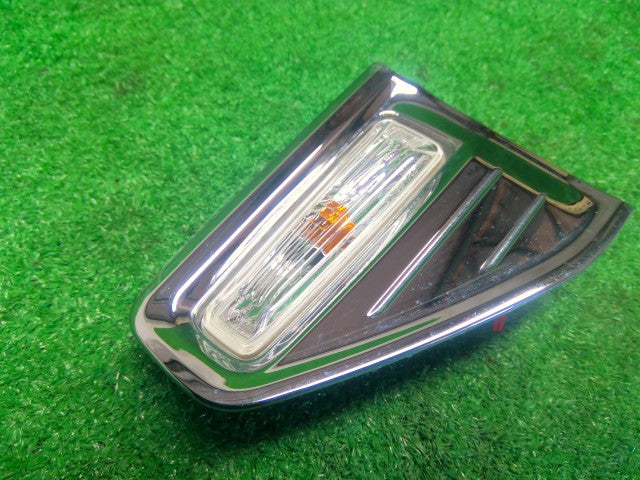 キャスト ランプ類 DBA-LA260S 81730-B2160