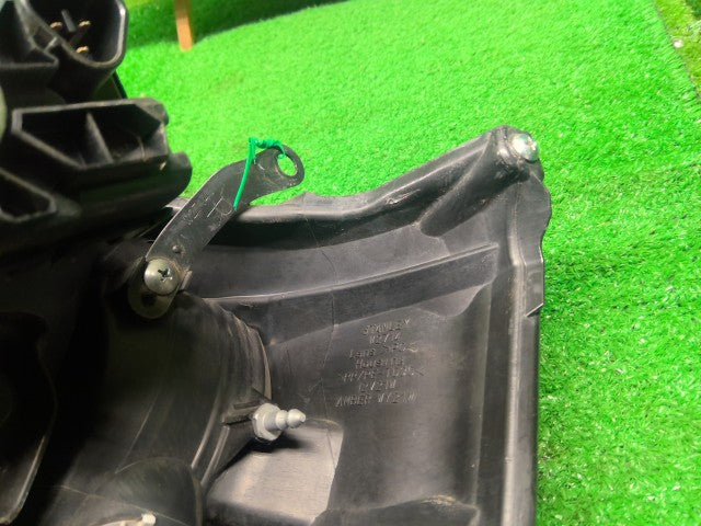 【中古】ハイゼット EBD-S510P 右ヘッドランプＡＳＳＹ 81130-B5120-