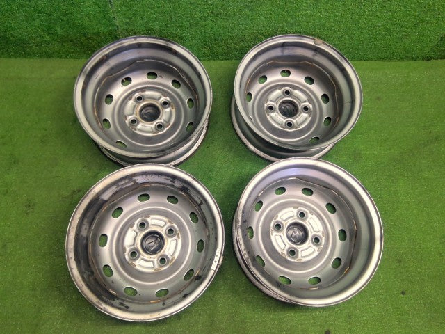 【中古】純正ホイール 12インチ 4J 4H