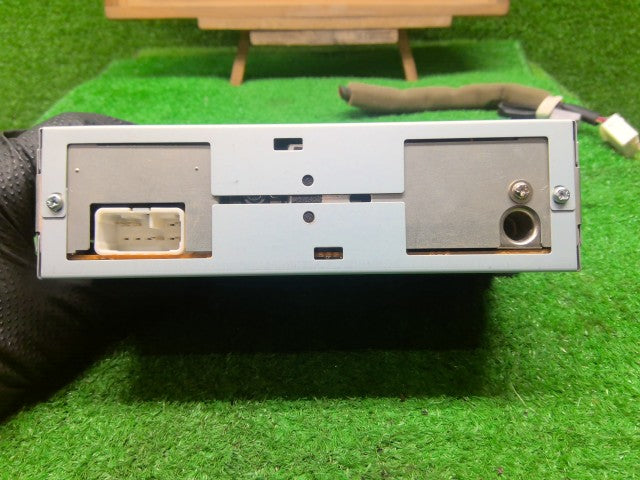 【中古】ハイゼット EBD-S510P ラジオ 86120-B5040-C0