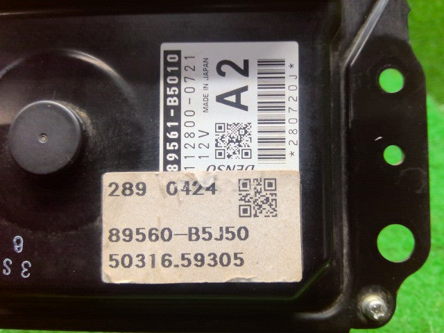 【中古】ハイゼット EBD-S510P エンジンコンピューター 89560-B5J50-