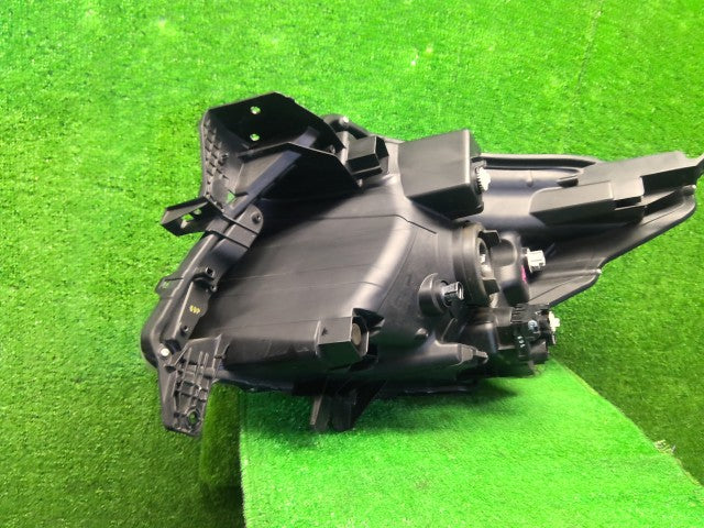 ソリオ 右ヘッドランプＡＳＳＹ DAA-MA36S 35120-81P00