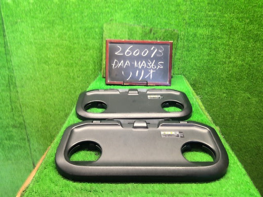 ソリオ 内装部品 DAA-MA36S 85390-81P01