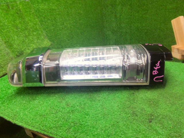 Ｎ－ＢＯＸ 左テールランプ DBA-JF1 33551-TY0-J51